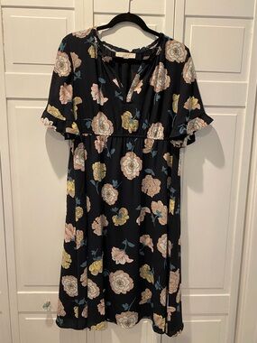 Loft floral maternity dress